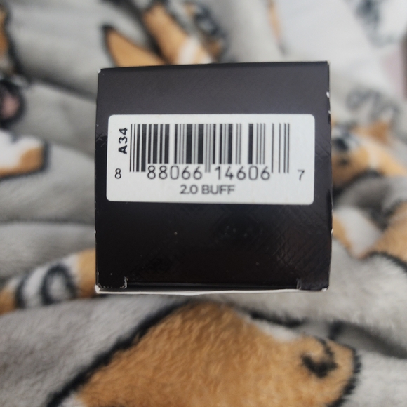 Tom Ford Architecture Foundation in Cream and Brown - Picture 4 of 6